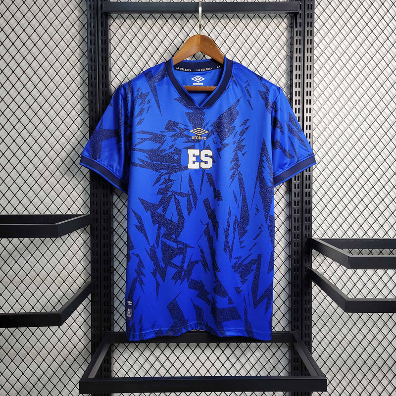 Camisa Seleção El Salvador I 23/24 - Torcedor Umbro - Azul