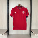 Camisa Seleção República Tcheca I 26/27 - Torcedor Puma - Vermelha