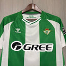 Camisa Real Betis I 25/26 - Torcedor Hummel - Verde e Branca