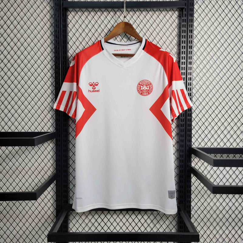 Camisa Seleção Dinamarca II 23/24 - Torcedor Hummel - Branca